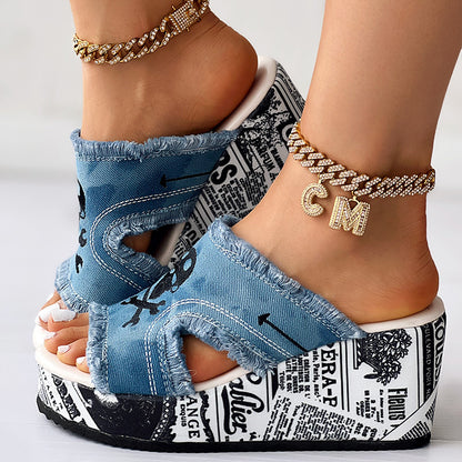 Skull Platform Slides